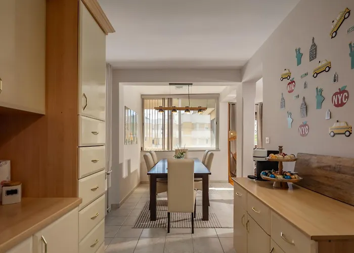 Dalma Luxe זאדאר